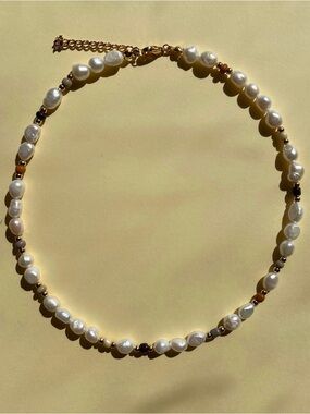 Fresh water pearl necklace